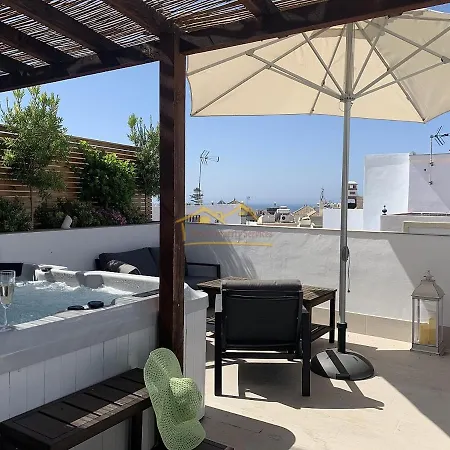 Luxury Penthouse Centre